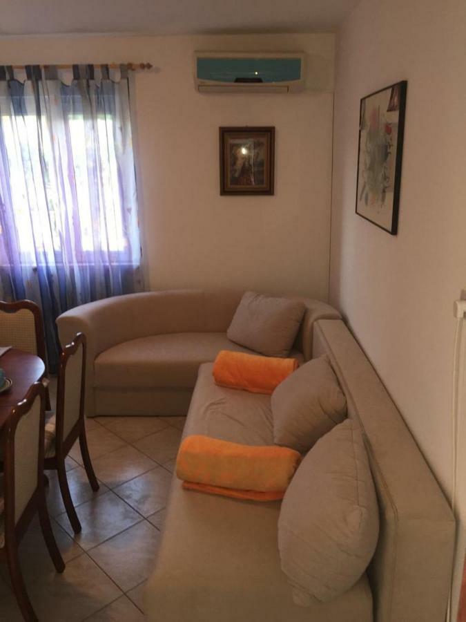Apartman Luis Silence Šestanovac Екстериор снимка